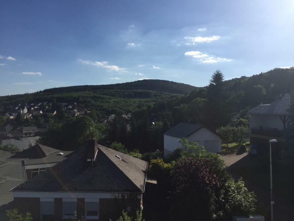 Ferienwohnungen Pellenzblick - Wohnen auf Zeit - Nickenich Exterior foto